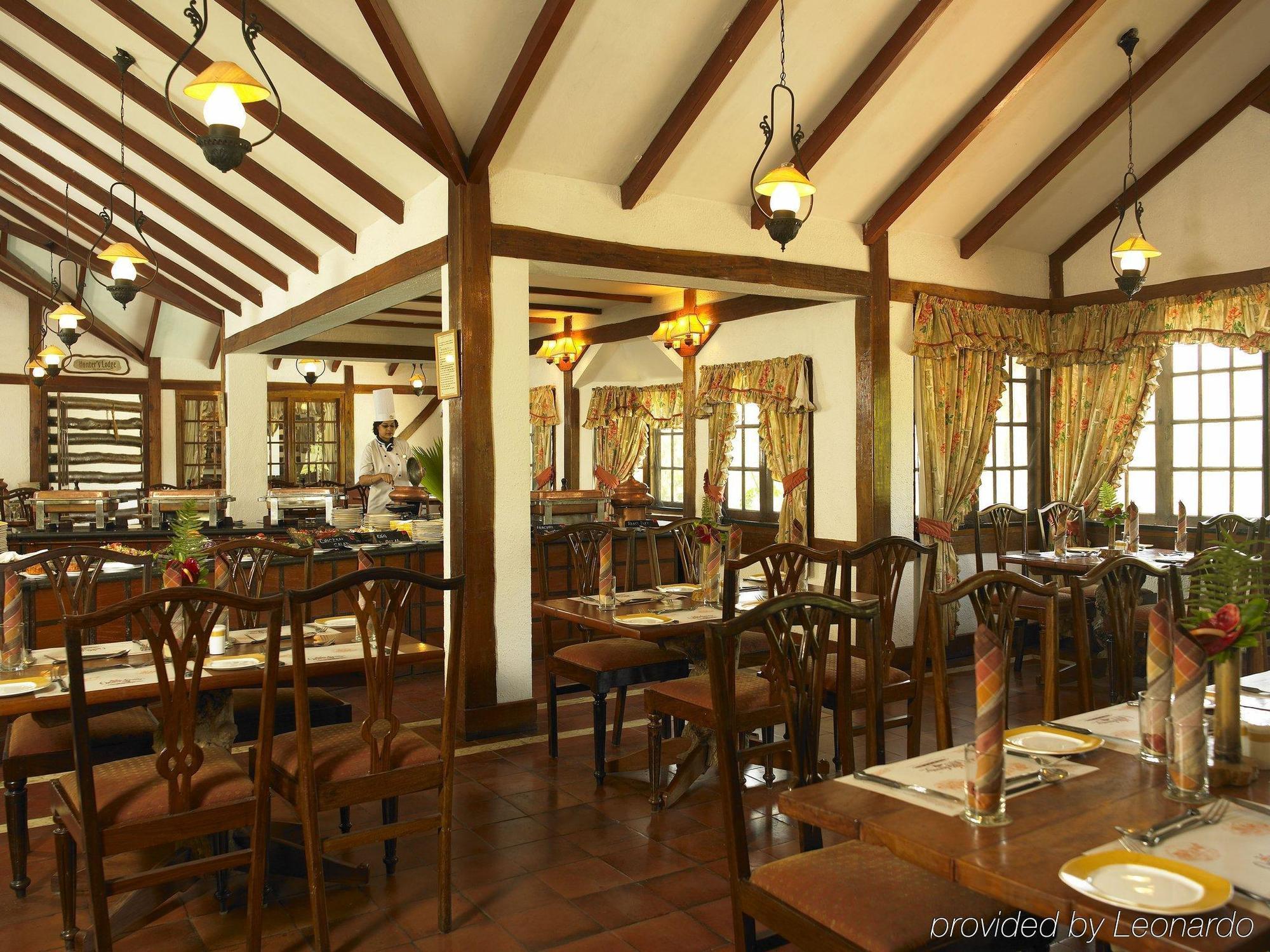 Evolve Back Coorg Hotel Hassan Restaurant photo